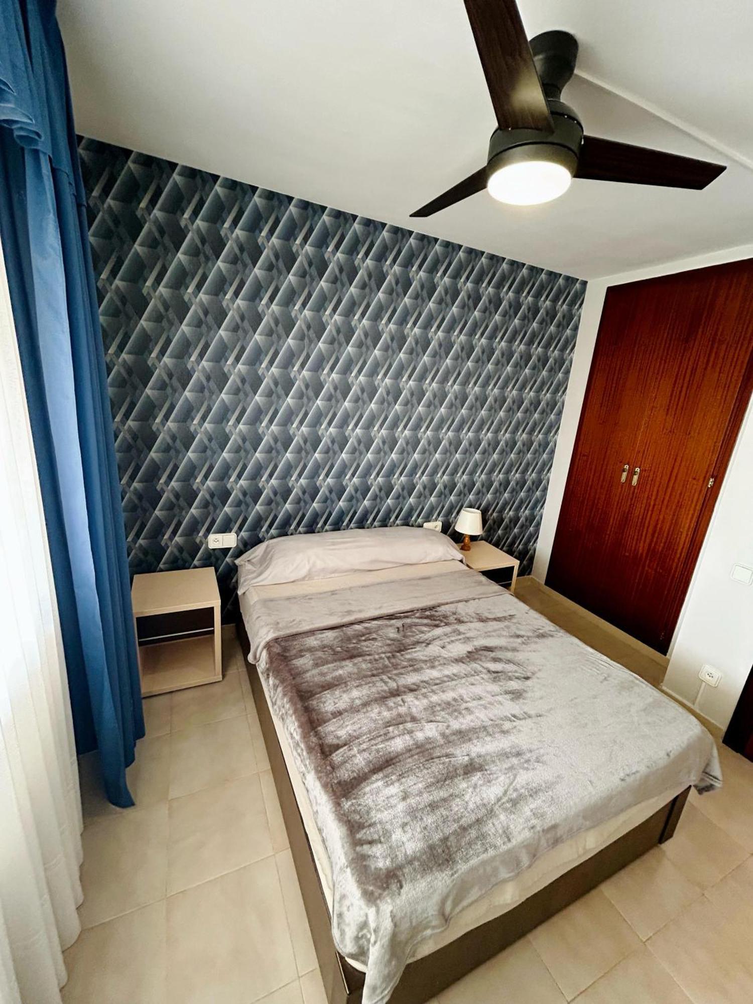 Comfy Apartment In Salou Bagian luar foto